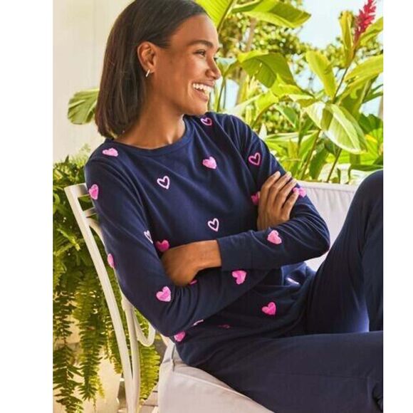 Lilly Pulitzer Tops - Lilly Pulitzer Rami Sweatshirt Pullover Top Heart Embroidered Cotton XS 279763